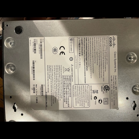 Cisco 881 Ethernet Security Router - Picture 3 of 7